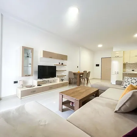 Villa Beach