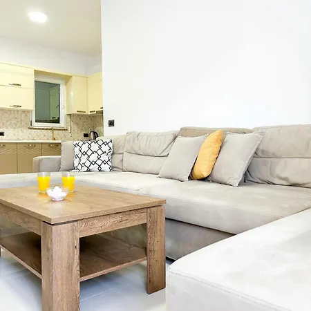 Villa Beach Apartament Golem (Tirana)