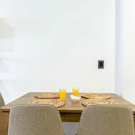 Villa Beach Golem (Tirana)